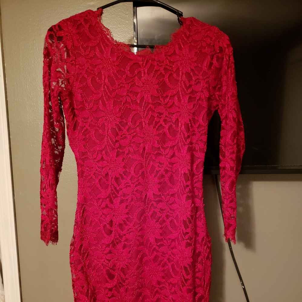 Lace dress